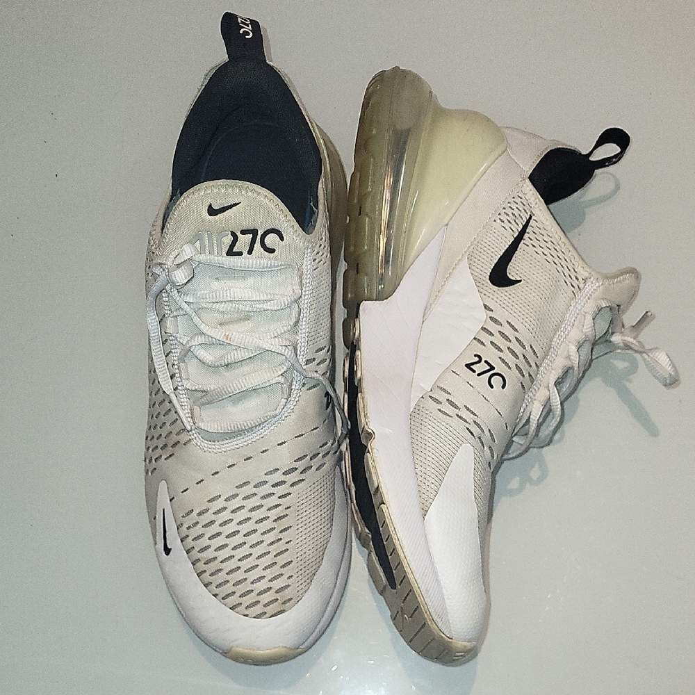 Nike Air Max 270 Cream and Black Sneakers